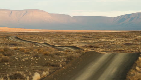 Karoo-plains-in-central-South-Africa