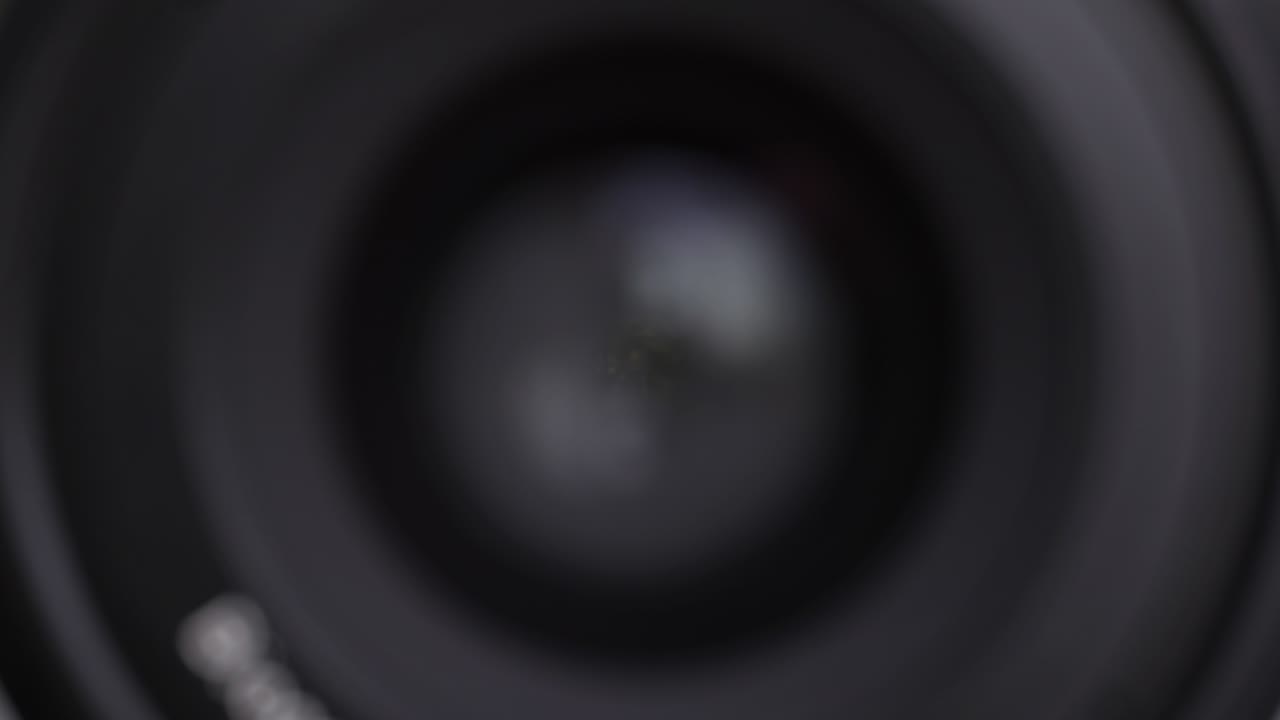 primer plano de una lente de cámara