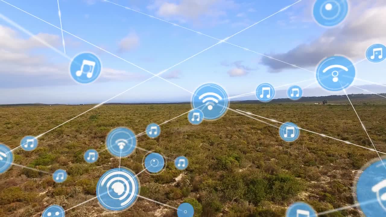 animación de la red de iconos de comunicación que intercambian datos sobre el campo y el cielo azul nublado