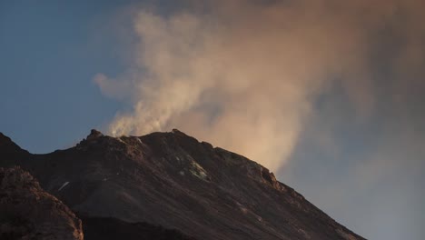 volcán stromboli 4k 12