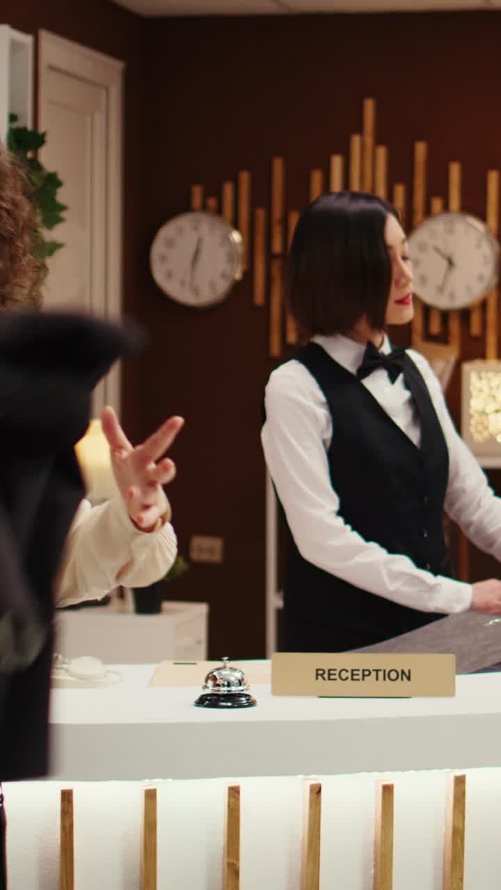 Reception e check-in in hotel