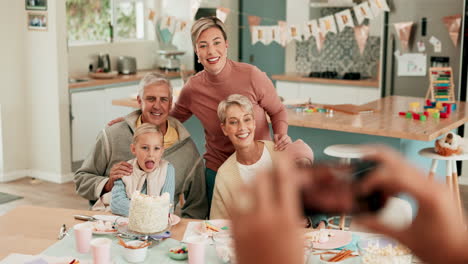 Großeltern,-Kinder-Und-Geburtstag