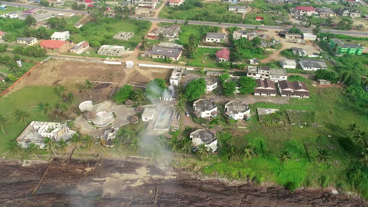 영상 이름의 제목 번호를 사용하여 같은 위치에서 다른 각도에서 촬영된 비슷한 영상을 찾을 수 있습니다.