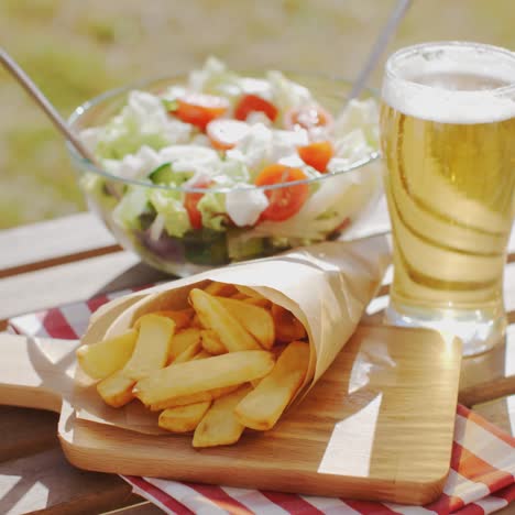 Preparándose-Para-Un-Picnic-De-Verano