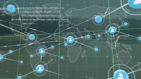 animación de redes de conexiones y procesamiento de datos a través de la red y el mapa del mundo.
