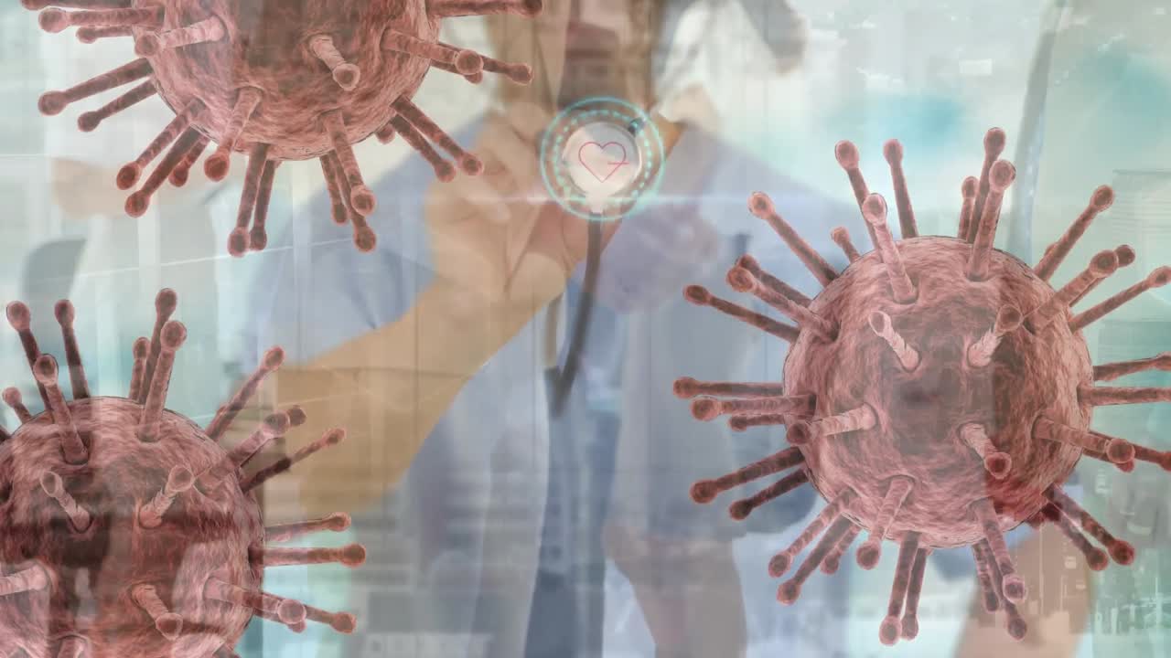 animación de células de virus sobre un hombre de negocios caucásico usando una pantalla táctil