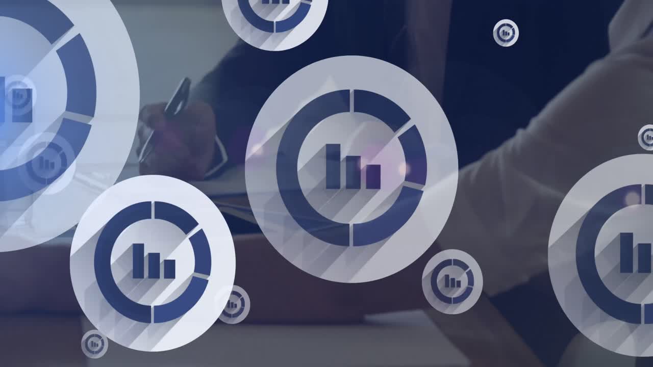 iconos digitales flotando contra la sección media de un hombre de negocios y una mujer de negocios discutiendo en la oficina