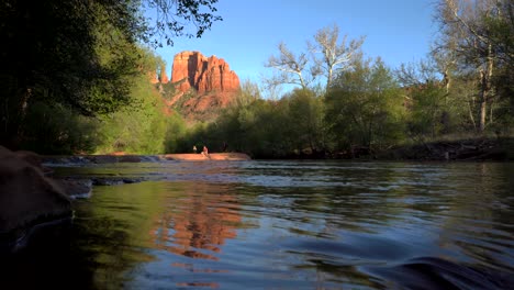 Blick-Auf-Den-Fluss-Von-Sedona,-Arizona