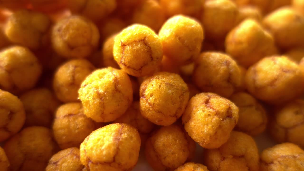 un montón de papas fritas como fondo