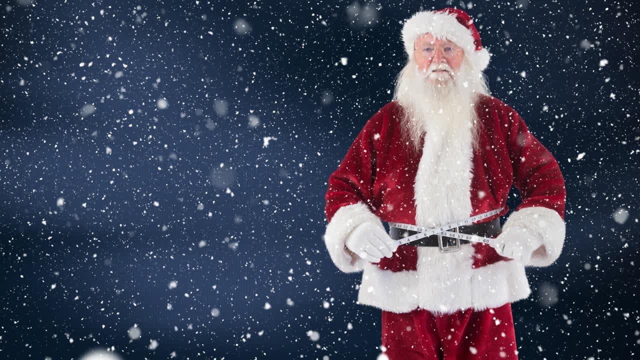 santa claus midiendo a sí mismo con una cinta de medida combinada con la nieve que cae