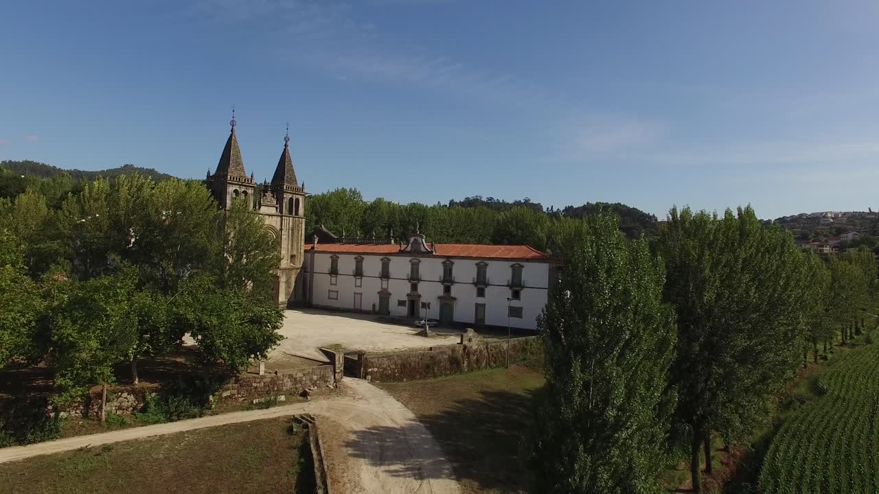 vista aérea monasterio de pombeiro en felgueiras