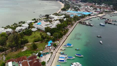 Overview-of-Phuket-Phi-Phi-Island-in-Thailand