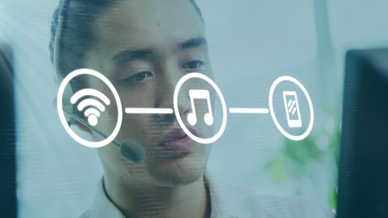 red de iconos digitales contra el ejecutivo de atención al cliente que usa auriculares