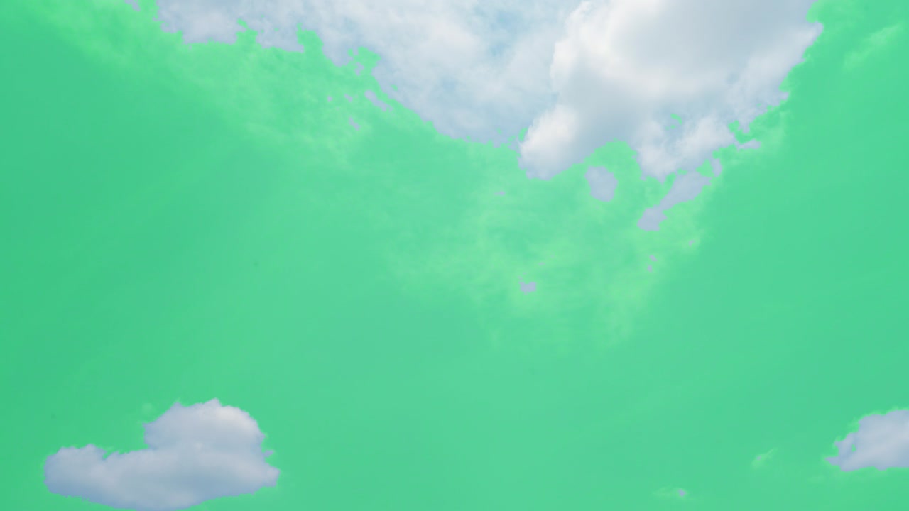 Green screen of moving white clouds with 4K resolution. | Premium Stock ...