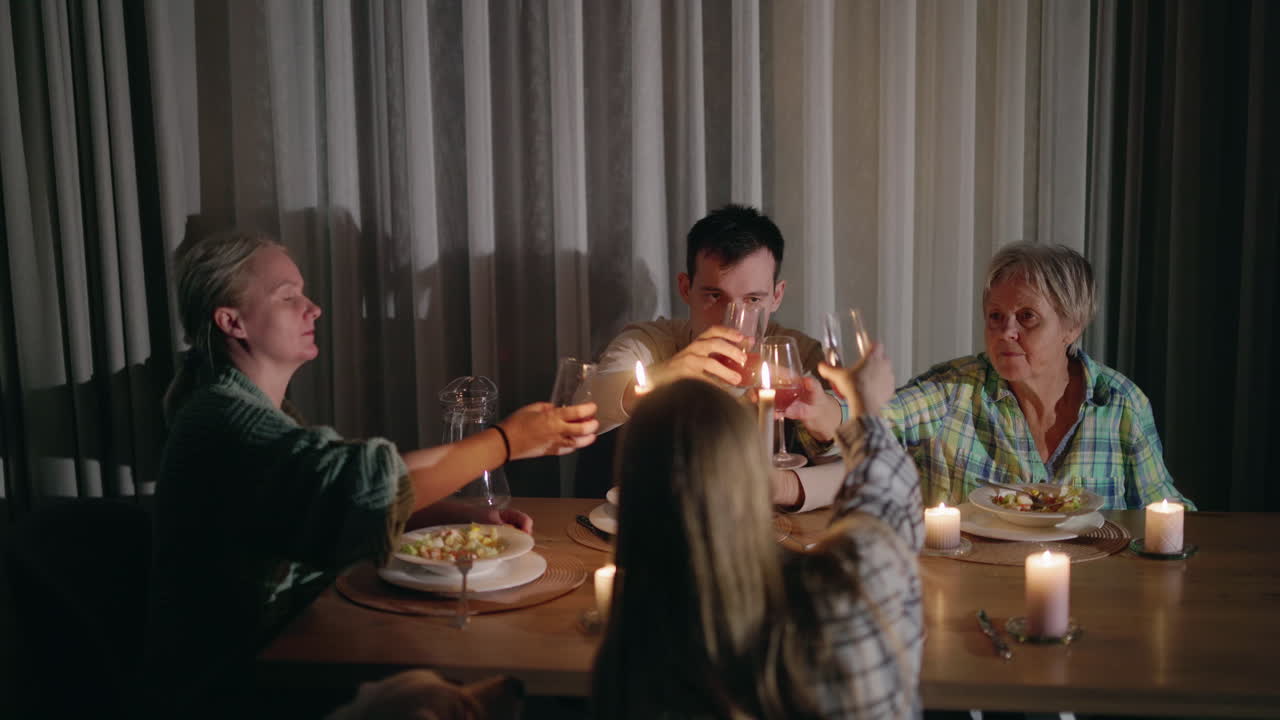 가족 저녁 축제