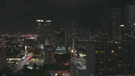 panorama del horizonte urbano del centro de miami en