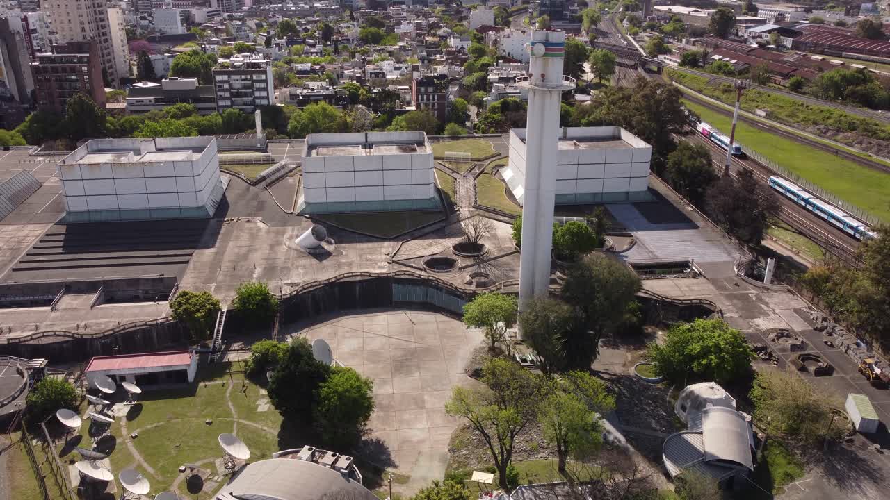 estudios de televisión pública en la zona de recoleta de buenos aires