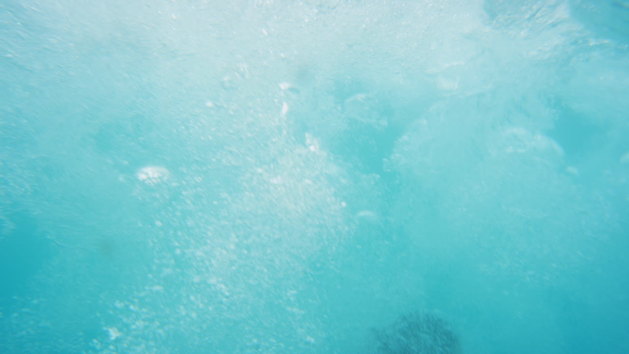 눈을 감고 뛰어보세요.