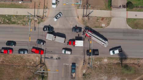 vista de pájaro de un accidente automovilístico que involucró a un peatón