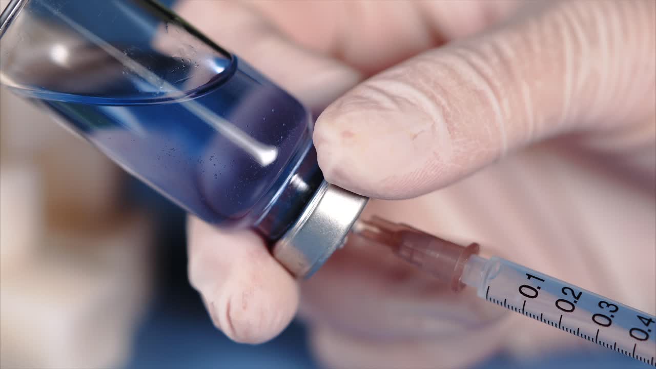 Preparing an injection