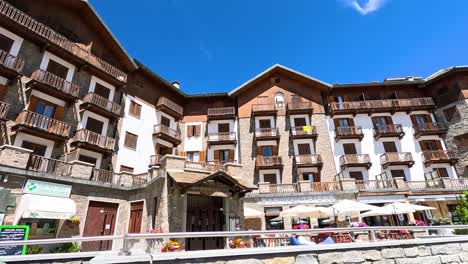 scenic view of a grand chalet building