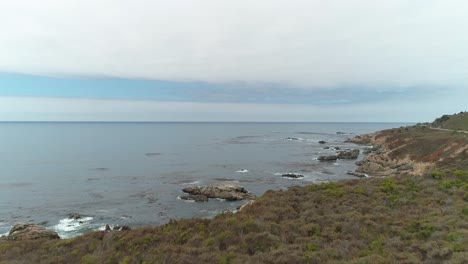 Luftbild-Von-Big-Sur-Coast-Highway-1-In-Der-Nähe-Von-Monterrey,-Kalifornien