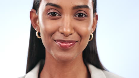 Dental,-Sonrisa-Y-Rostro-De-Mujer-En-Estudio