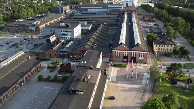 Vista aerea dell'Innovatum Science Center a Trollhättan, Svezia, in una giornata di sole