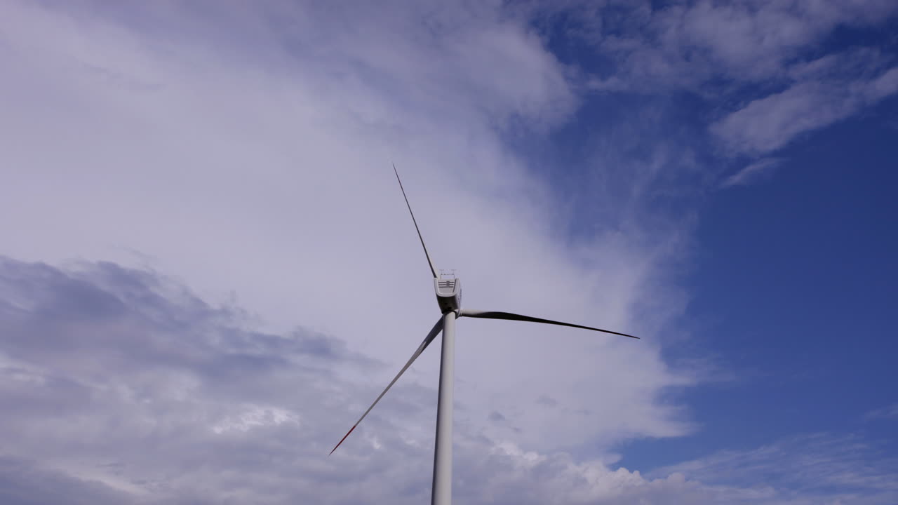 정적 풍력 터빈 타임랩스