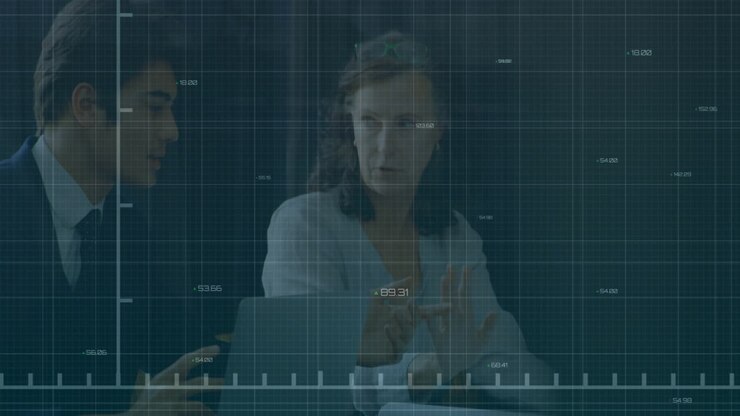Animazione dell'elaborazione dei dati finanziari su diversi uomini d'affari in ufficio