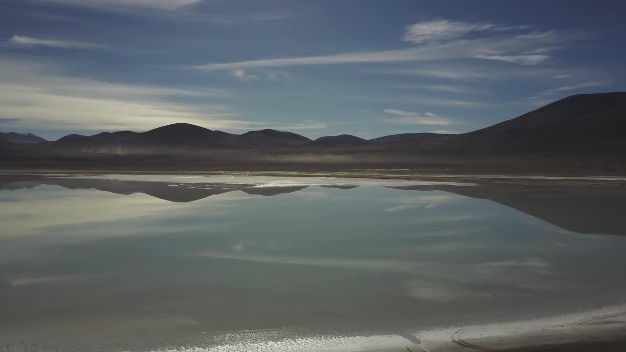 Laguna Tuyajto in Atacama Desert