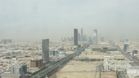 Riyadh-Highway-Traffic-Saudi-Arabia