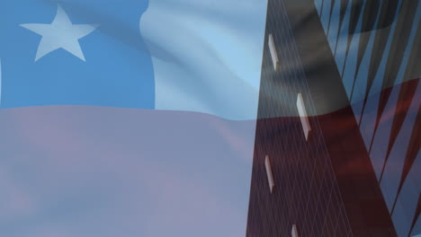 animación de la bandera de chile sobre los edificios de oficinas