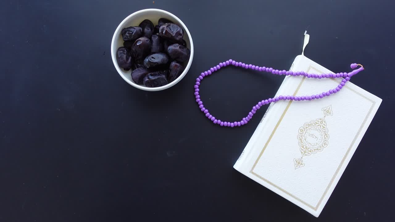 Islamic prayer items