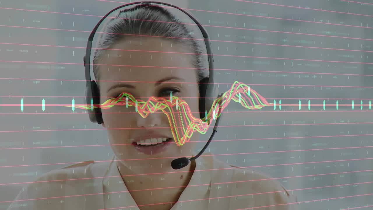 animación del procesamiento de datos sobre una mujer de negocios usando auriculares de teléfono