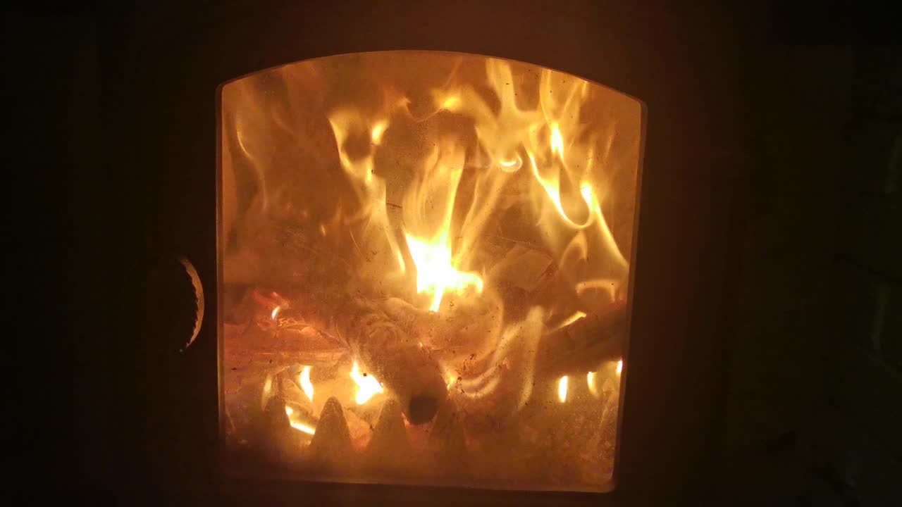 여기 불타는 불의  입니다.