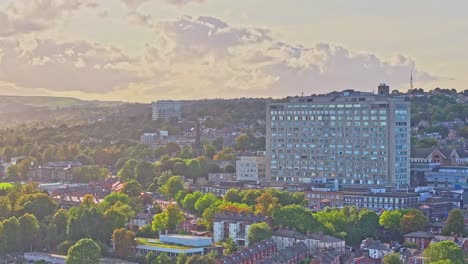 El-Hospital-Royal-Hallamshire-Sobre-El-Paisaje-Urbano-De-Sheffield,-South-Yorkshire,-Inglaterra