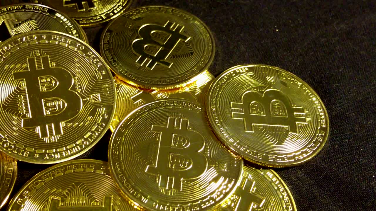 moneda de oro negra bitcoin dodgecoin criptomoneda acuñar dinero cuenta acciones koreamoney
