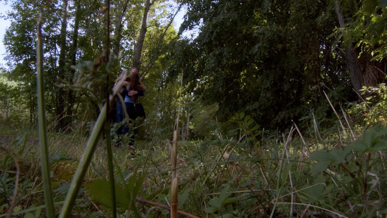 caminando en la histórica auvernia, francia-3
