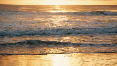 Waves-at-sunrise,-Port-Kembla,-NSW,-Australia