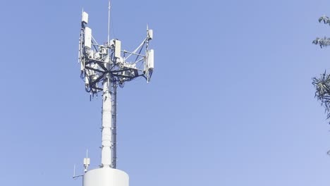 telecommunications infrastructure, vertical structure, signal receiver