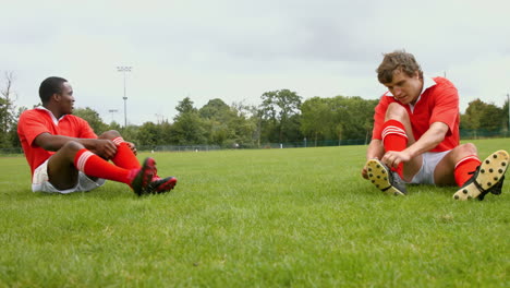 Rugby-Teamkollegen-Machen-Sich-Bereit