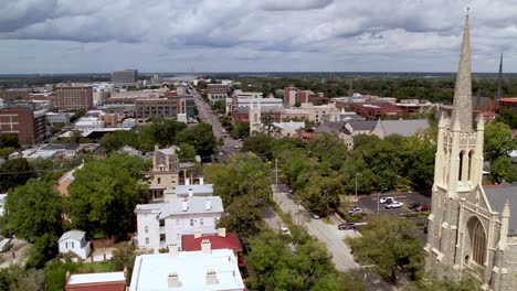 Aerial-pullout-church-in-wilmington-nc,-north-carolina