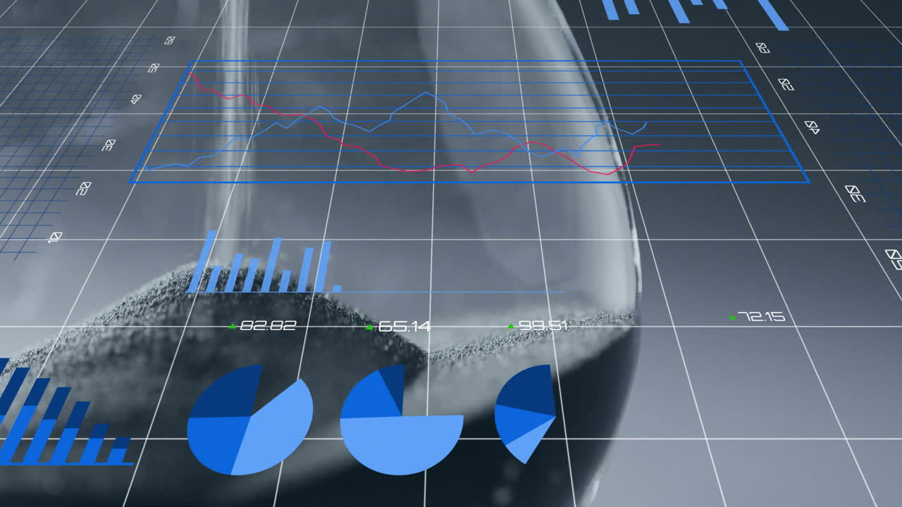 animación del procesamiento de datos y diagramas sobre reloj de arena