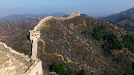 Gran-Muralla-De-Jinshanling-En-Luanping,-Al-Noreste-De-Beijing,-China