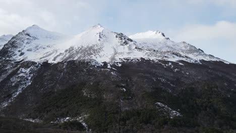 Aerial-view-of-snowy-mountain