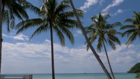 Beautiful-Topical-beach-in-Koh-Kood,-Thailand