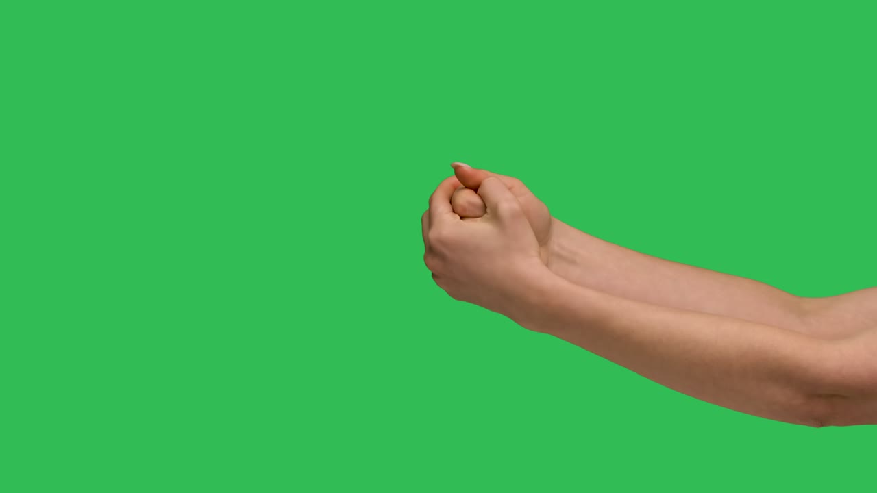 녹색 스크린 크로마 키를 배경으로 불이 없는 램프. 느린 동작