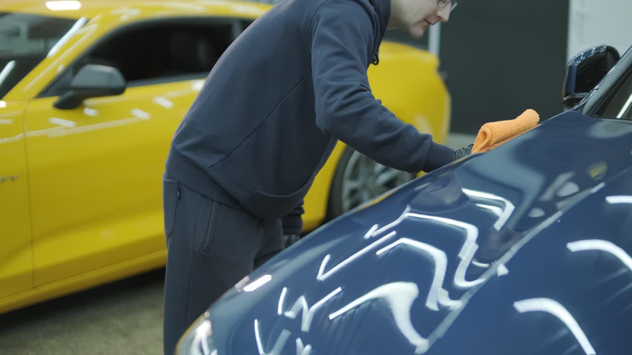 Professional Car Detailing – Washing, Ceramic Coating, and Interior Cleaning