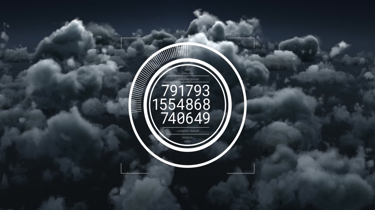 animación del procesamiento de datos a través de un escáner redondo contra nubes oscuras en el cielo.